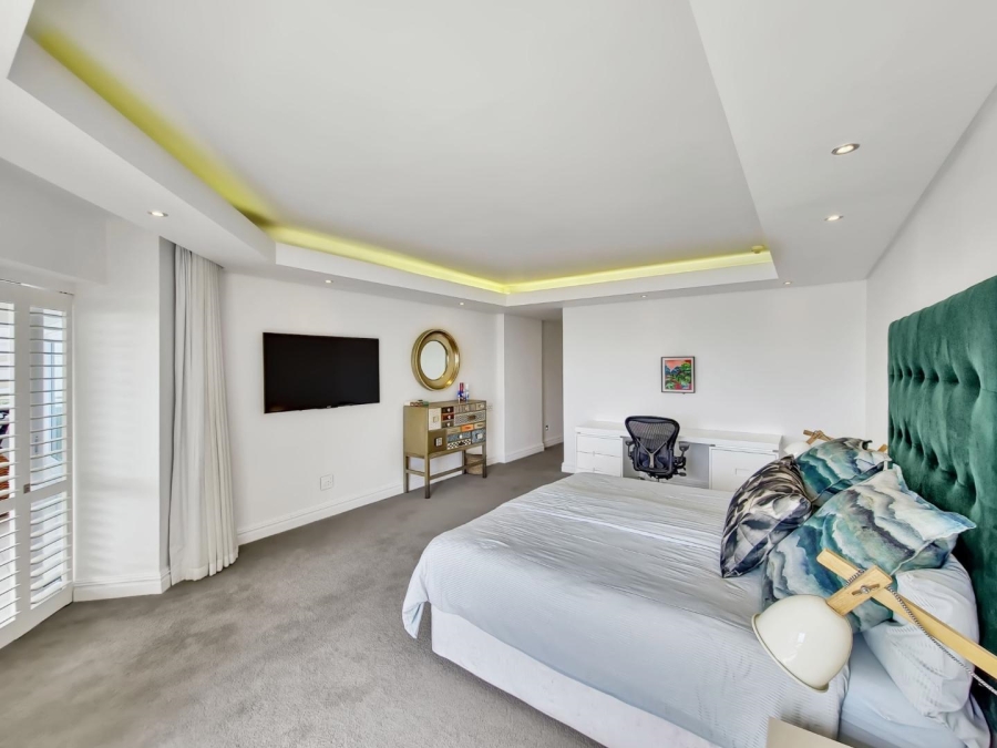 4 Bedroom Property for Sale in Mouille Point Western Cape